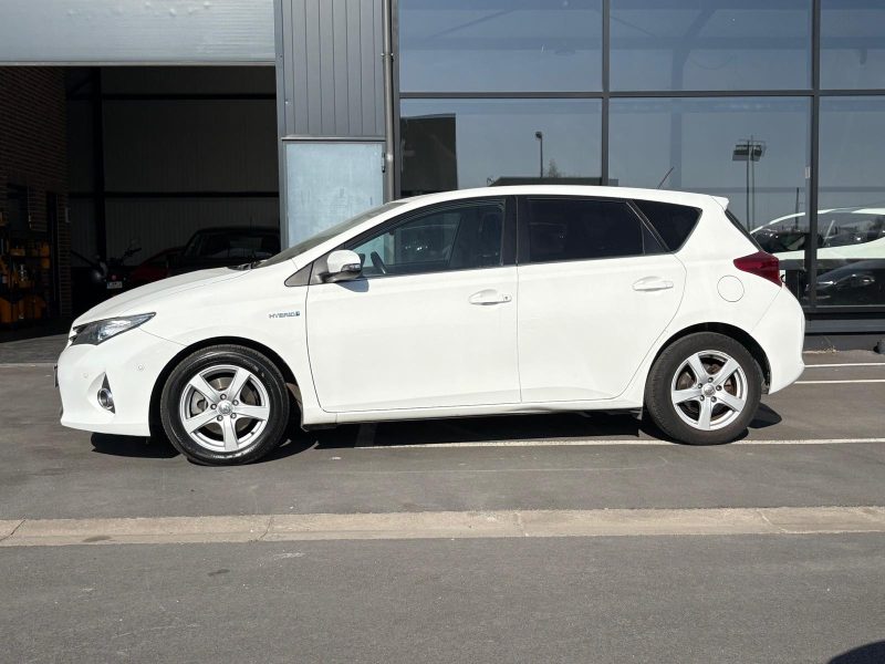TOYOTA AURIS 2014