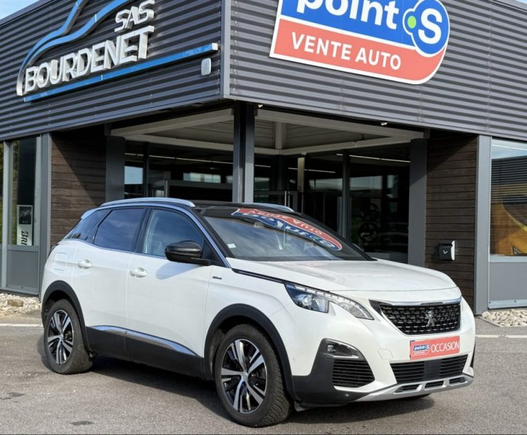 PEUGEOT 3008 1.2 PURETECH 130 GT LINE Apple Carplay / Caméra de recul / Attelage