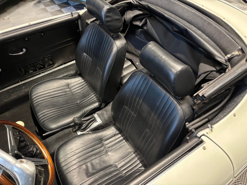 PORSCHE 356 Speedster INTERMECCANICA REPRISE POSSIBLE