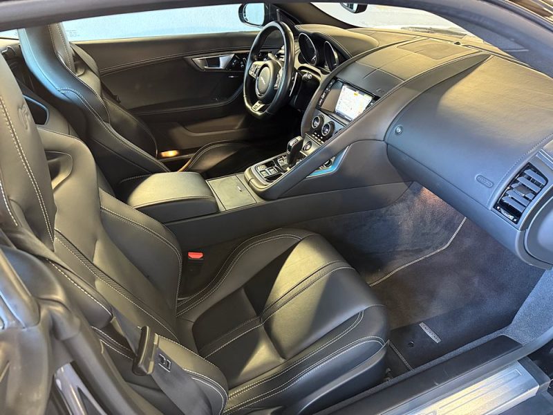 JAGUAR F-TYPE 2017