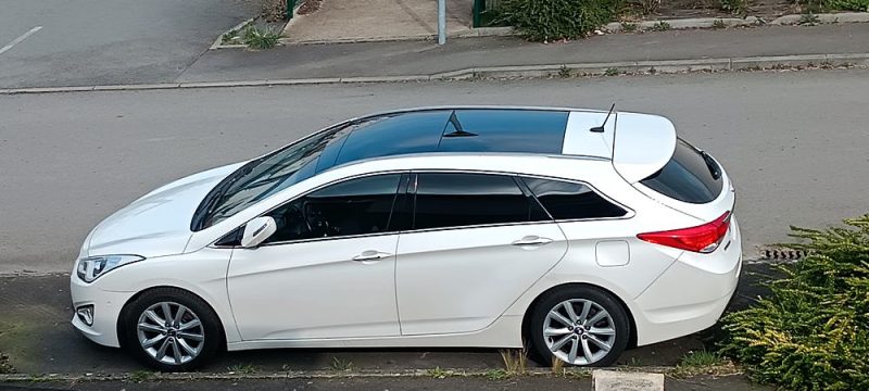 HYUNDAI I40 2012