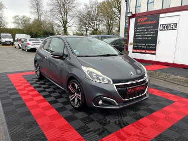PEUGEOT 208 I  2015