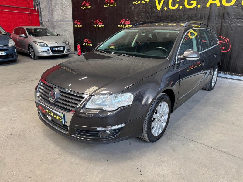 VOLKSWAGEN PASSAT 2.0 TDi 140 Confortline 
