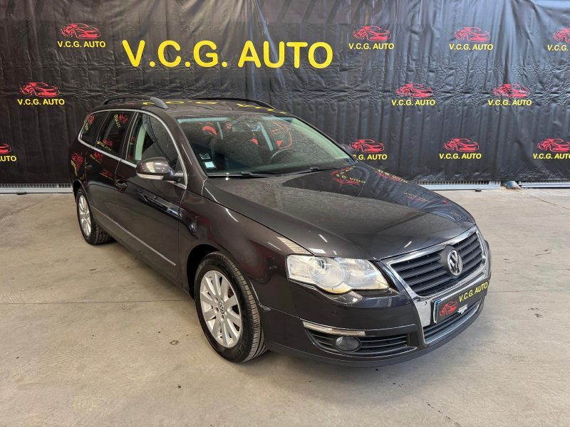 VOLKSWAGEN PASSAT 2.0 TDi 140 Confortline 