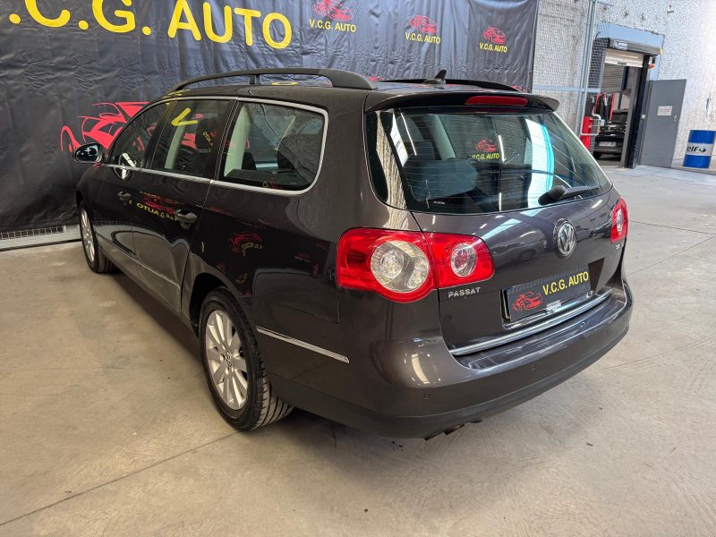 VOLKSWAGEN PASSAT 2.0 TDi 140 Confortline 