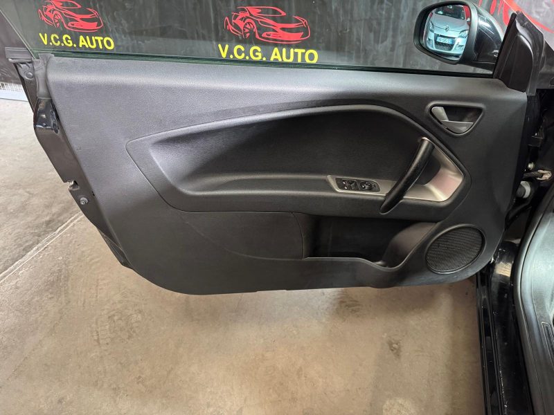 ALFA ROMEO MITO 1.3 JTD 90 Distinctive 