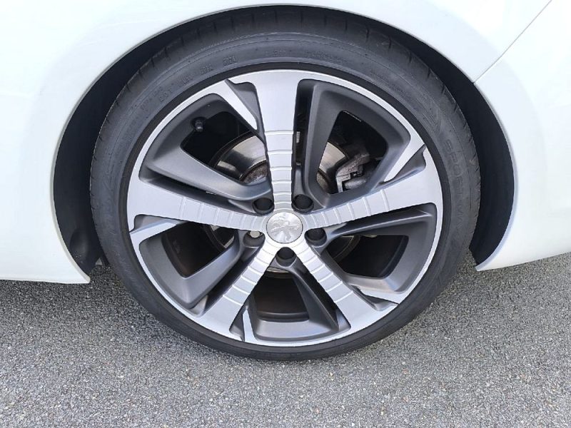 PEUGEOT 308 2.0 BLUE HDI GT LINE EAT6