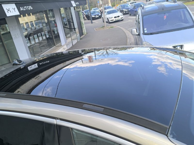 PEUGEOT 3008 2.0HDI HYBRID4