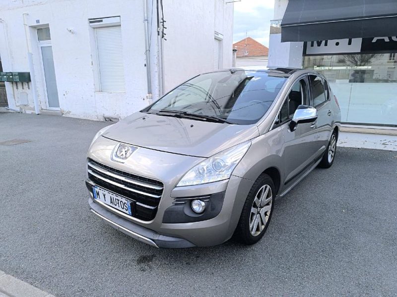 PEUGEOT 3008 2.0HDI HYBRID4