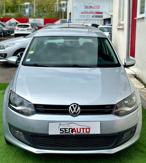 VOLKSWAGEN POLO 2013