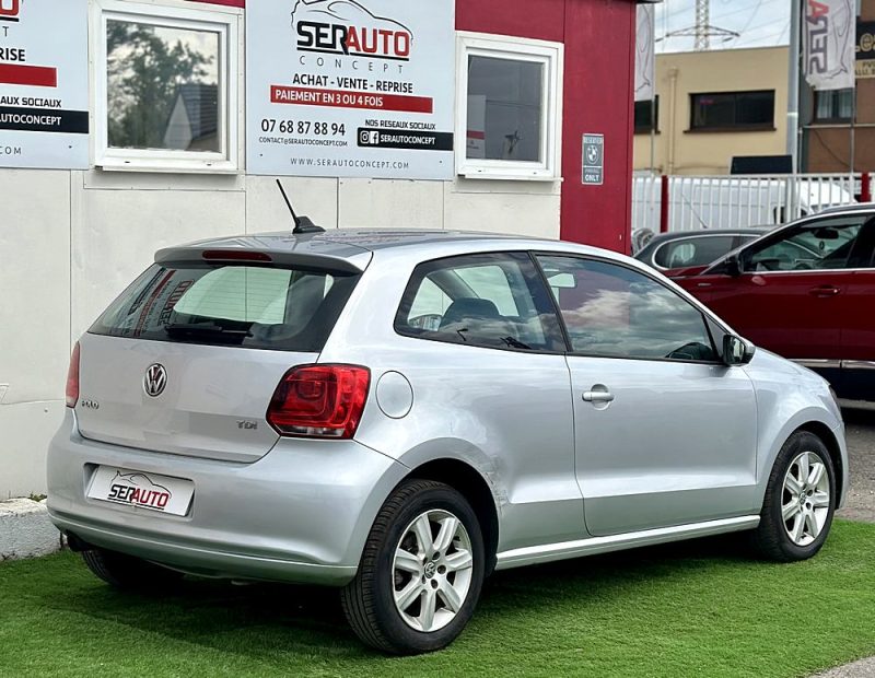 VOLKSWAGEN POLO 2013