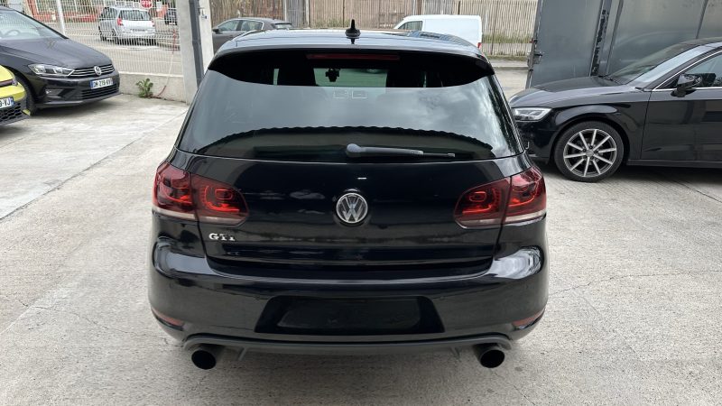 VOLKSWAGEN GOLF 2012