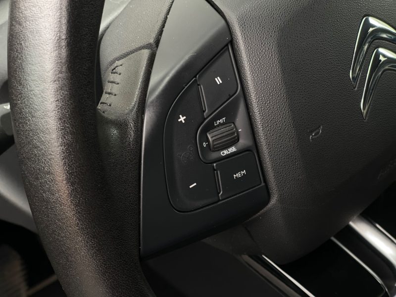 CITROEN C4 CACTUS Phase 2 1.5 BlueHDi 16V 102 ch SHINE EDITION GARANTIE 6 MOIS