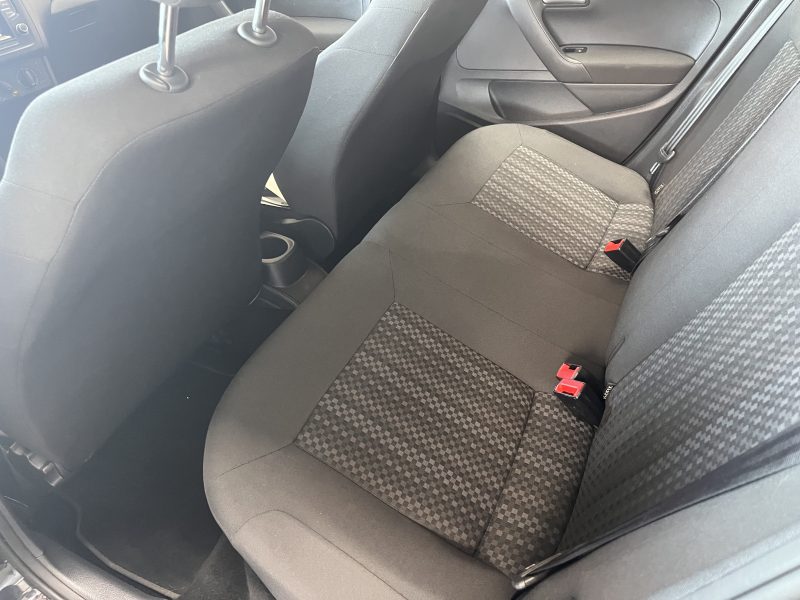 VOLKSWAGEN  POLO 1.0 75Ch Life - Garantie 6 mois