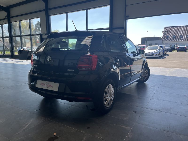 VOLKSWAGEN  POLO 1.0 75Ch Life - Garantie 6 mois