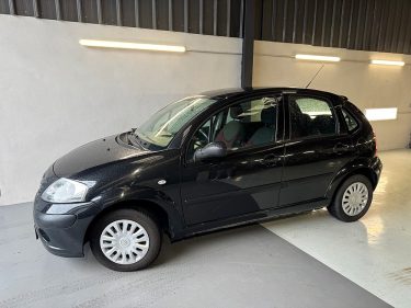 CITROEN C3 1.1 (97 000 kms)  4 490 € idéal jeune permis 