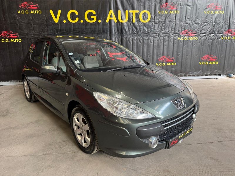 PEUGEOT 307 1.6i 16V 110 Confort Pack 