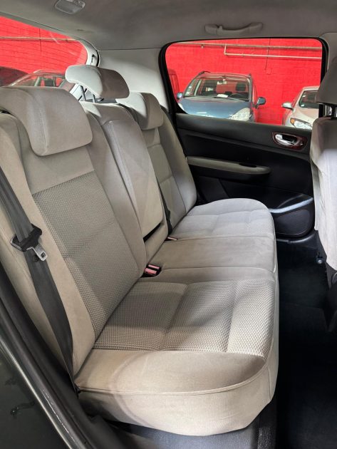 PEUGEOT 307 1.6i 16V 110 Confort Pack 