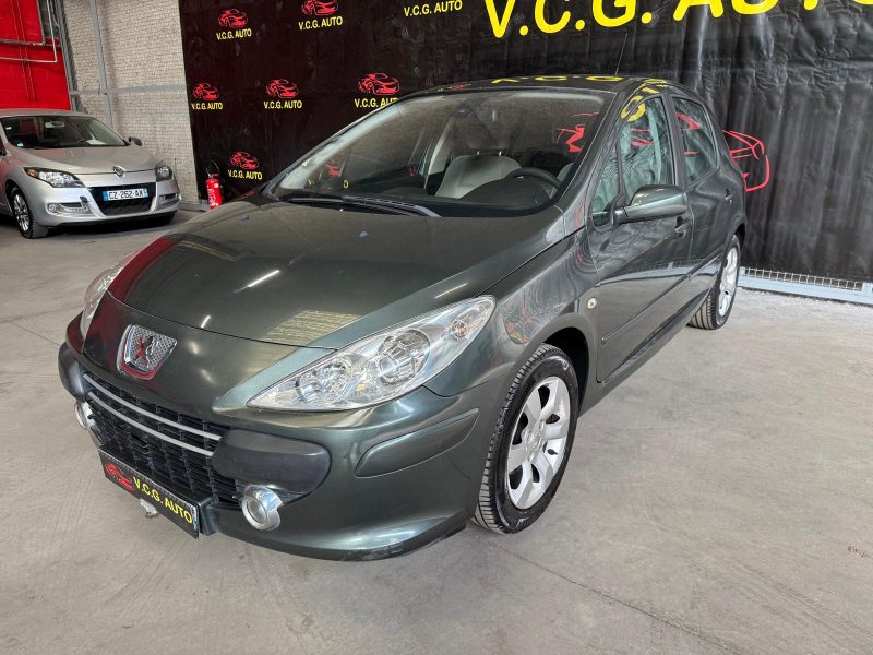 PEUGEOT 307 1.6i 16V 110 Confort Pack 