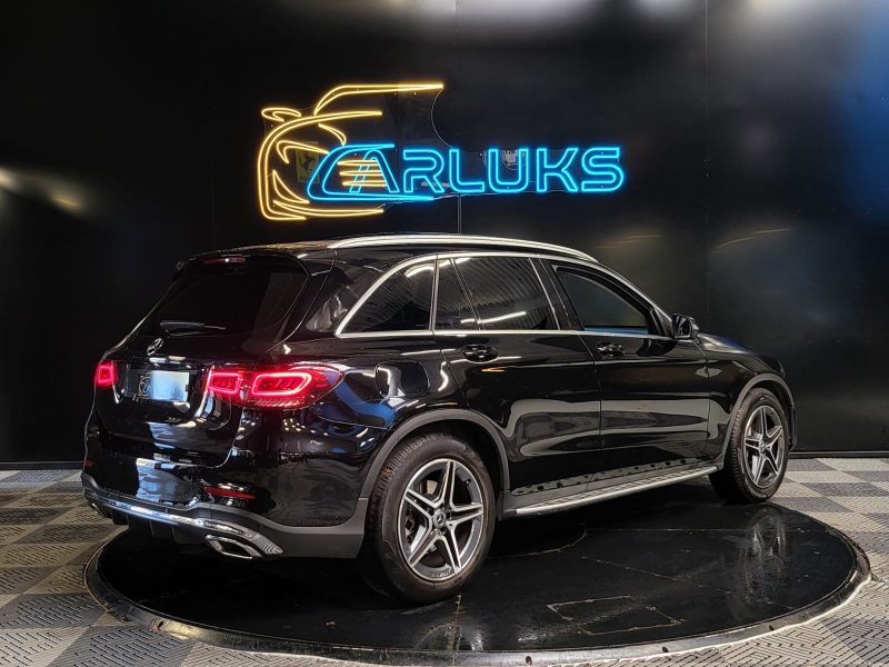 MERCEDES GLC 220 D 4MATIC AMG LINE / TOIT OUVRANT + SUIVIE COMPLET + APPLE CARPLAY /