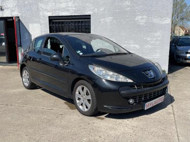 PEUGEOT 207 1.6 HDI 110CH