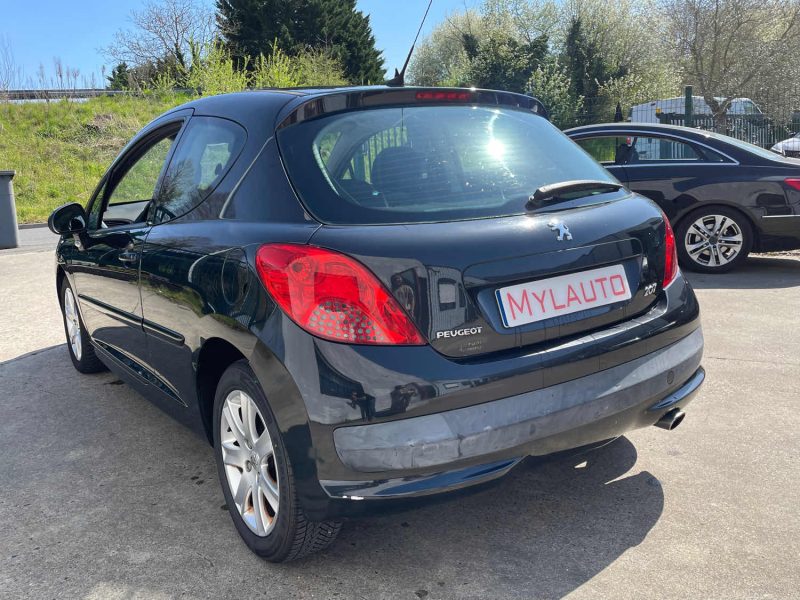 PEUGEOT 207 1.6 HDI 110CH