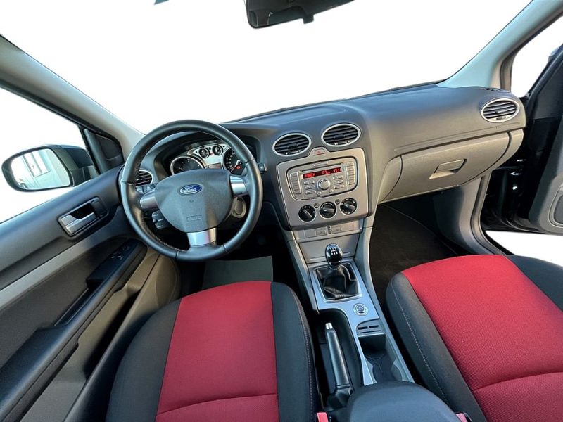 Ford Focus 1.6i 115ch Start/Stop 108000km 