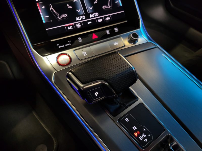 AUDI S7 SPORTBACK 3.0 TDI V6 349Cv QUATTRO S LINE / TOIT OUVRANT + ATTELAGE + ORIGINE FRANCE /