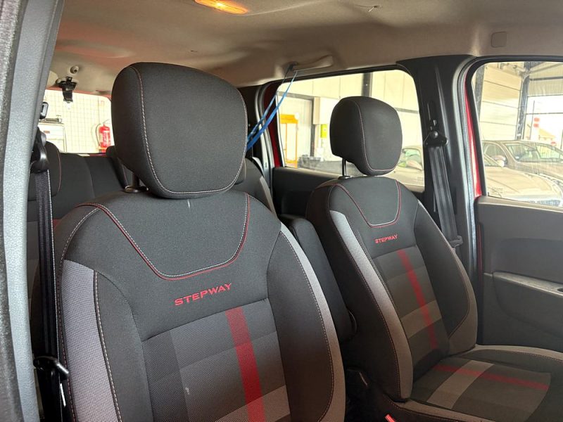 DACIA LODGY 1.5 BlueDci 115Ch Stepway - Garantie 6 mois