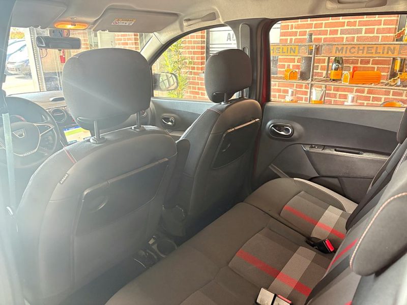 DACIA LODGY 1.5 BlueDci 115Ch Stepway - Garantie 6 mois