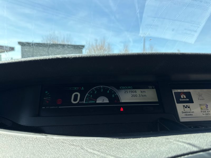 RENAULT MEGANE SCENIC 2011