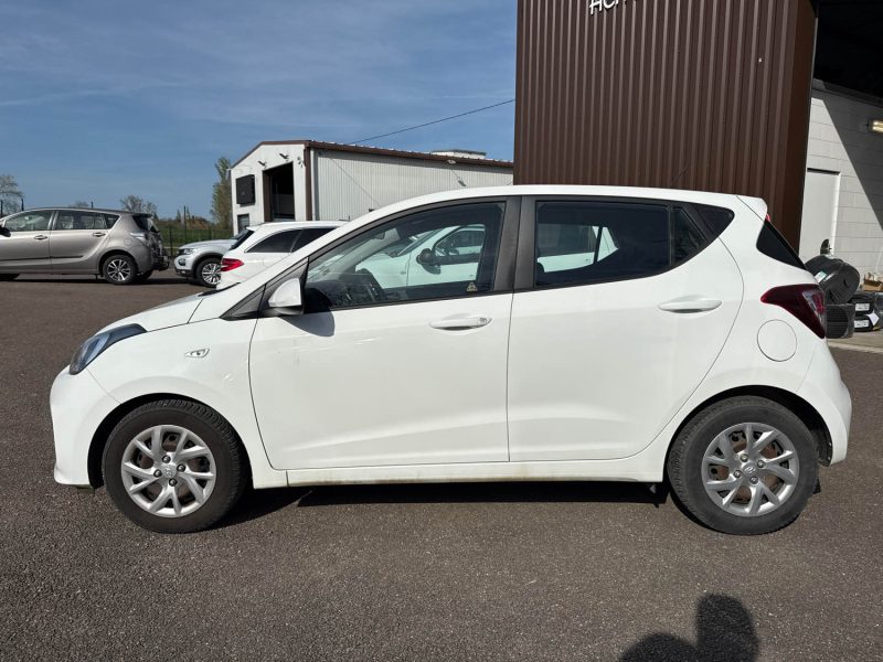 HYUNDAI I 10 2017