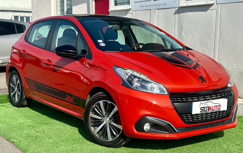 PEUGEOT 208 1.2 VTI 82CV ACTIVE - TOIT PANORAMIQUE / CAMERA RECUL