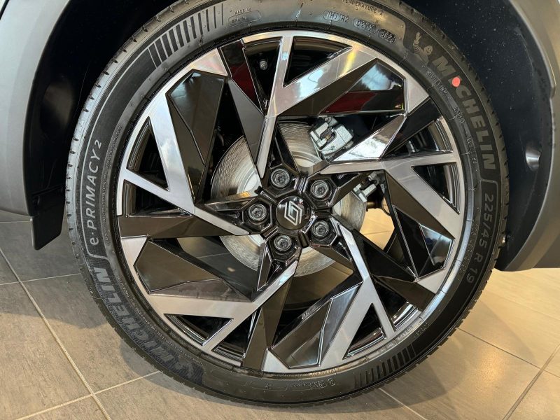 RENAULT SYMBIOZ 2025