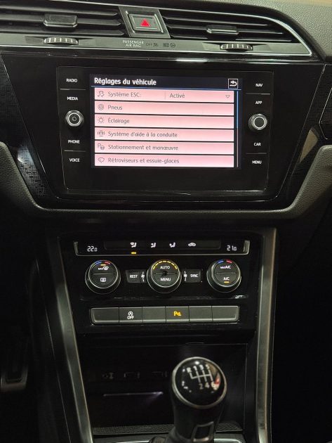 VOLKSWAGEN TOURAN 2017