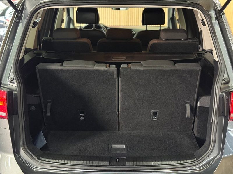 VOLKSWAGEN TOURAN 2017