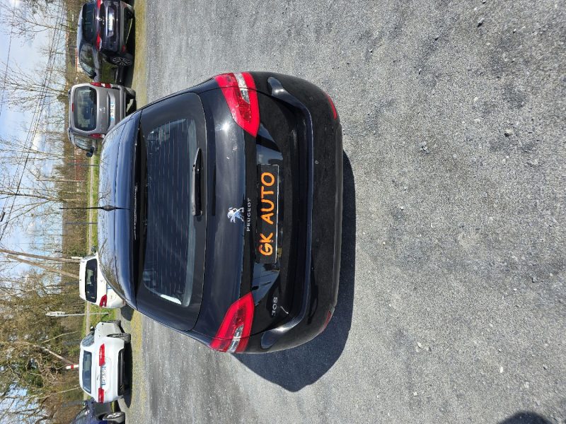 PEUGEOT 308 BLUEHDI 130cv 2019 127000 km 