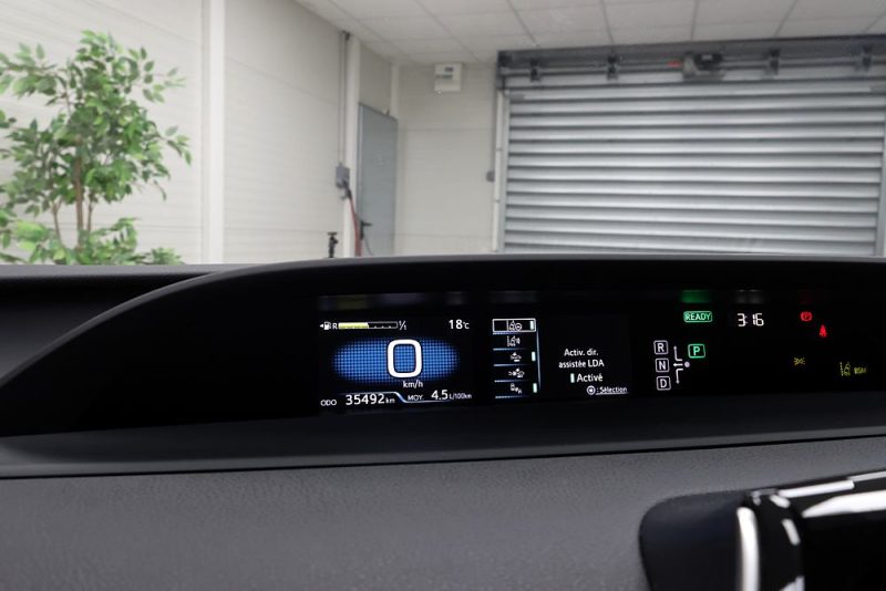 TOYOTA Prius 122h - Dynamic Business