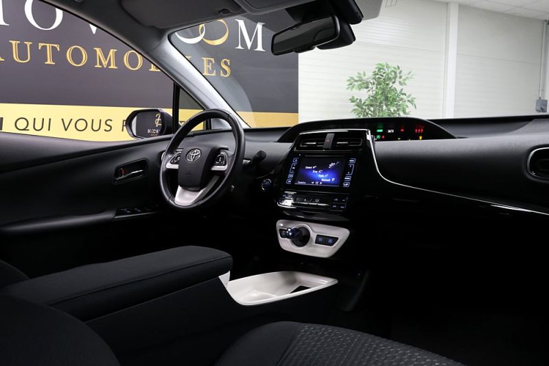 TOYOTA Prius 122h - Dynamic Business