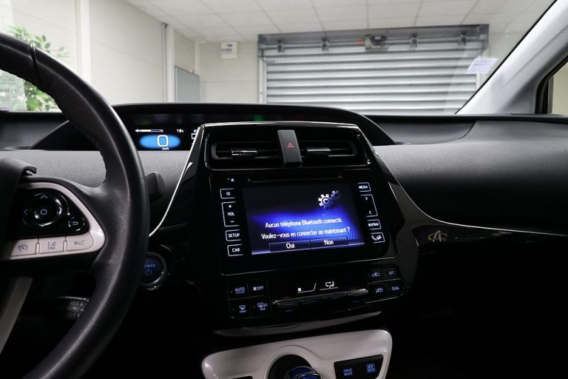 TOYOTA Prius 122h - Dynamic Business