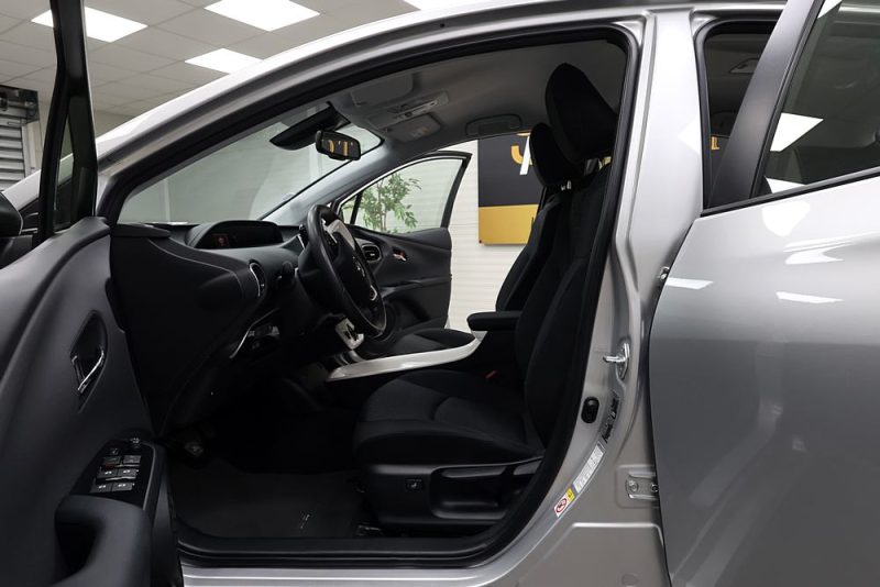 TOYOTA Prius 122h - Dynamic Business