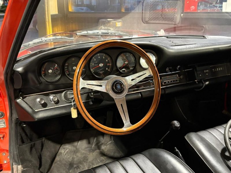   🔹 Porsche 911 2.0 E 140 Ch  Matching Number 🛞 jantes Fuchs 🔦 phares longues portées