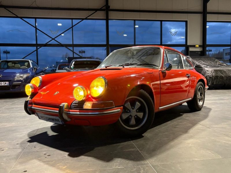   🔹 Porsche 911 2.0 E 140 Ch  Matching Number 🛞 jantes Fuchs 🔦 phares longues portées