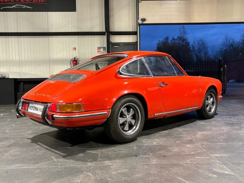   🔹 Porsche 911 2.0 E 140 Ch  Matching Number 🛞 jantes Fuchs 🔦 phares longues portées