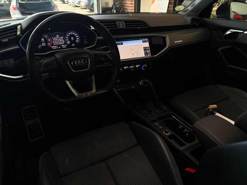 AUDI Q3 2019