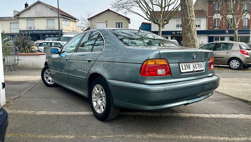 BMW SERIE 5 520i E39 **SUIVI COMPLET**