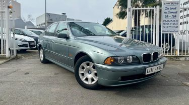 BMW SERIE 5 520i E39 **SUIVI COMPLET**