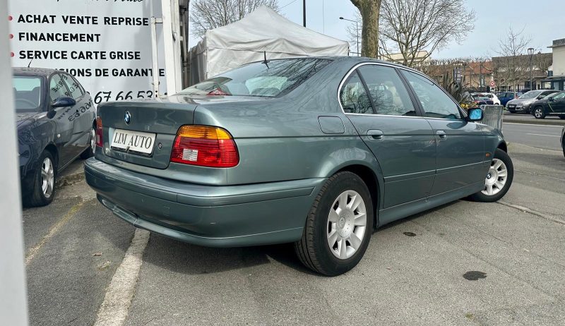 BMW SERIE 5 520i E39 **SUIVI COMPLET**