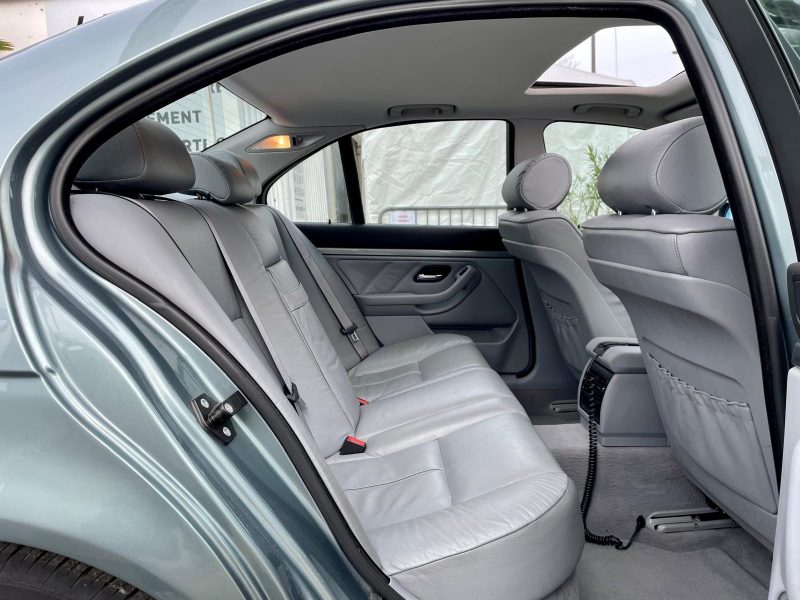BMW SERIE 5 520i E39 **SUIVI COMPLET**