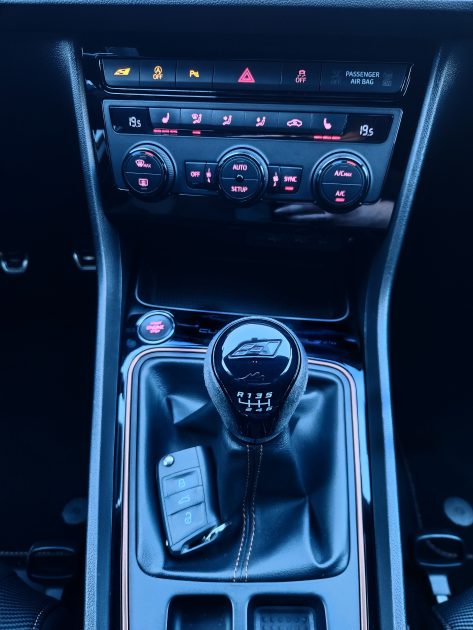 Seat LEON CUPRA R 2.0 Tsi 310*LIMITED 799Exempl.*BEATS*CAMERA*CARBON*